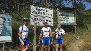 Franco, Sandro e Claudio al Passo del Bocco sulla via per Zoagli.